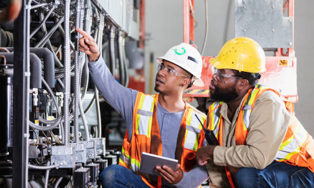Best Emergency Electrician Near Me  in Loyola, CA